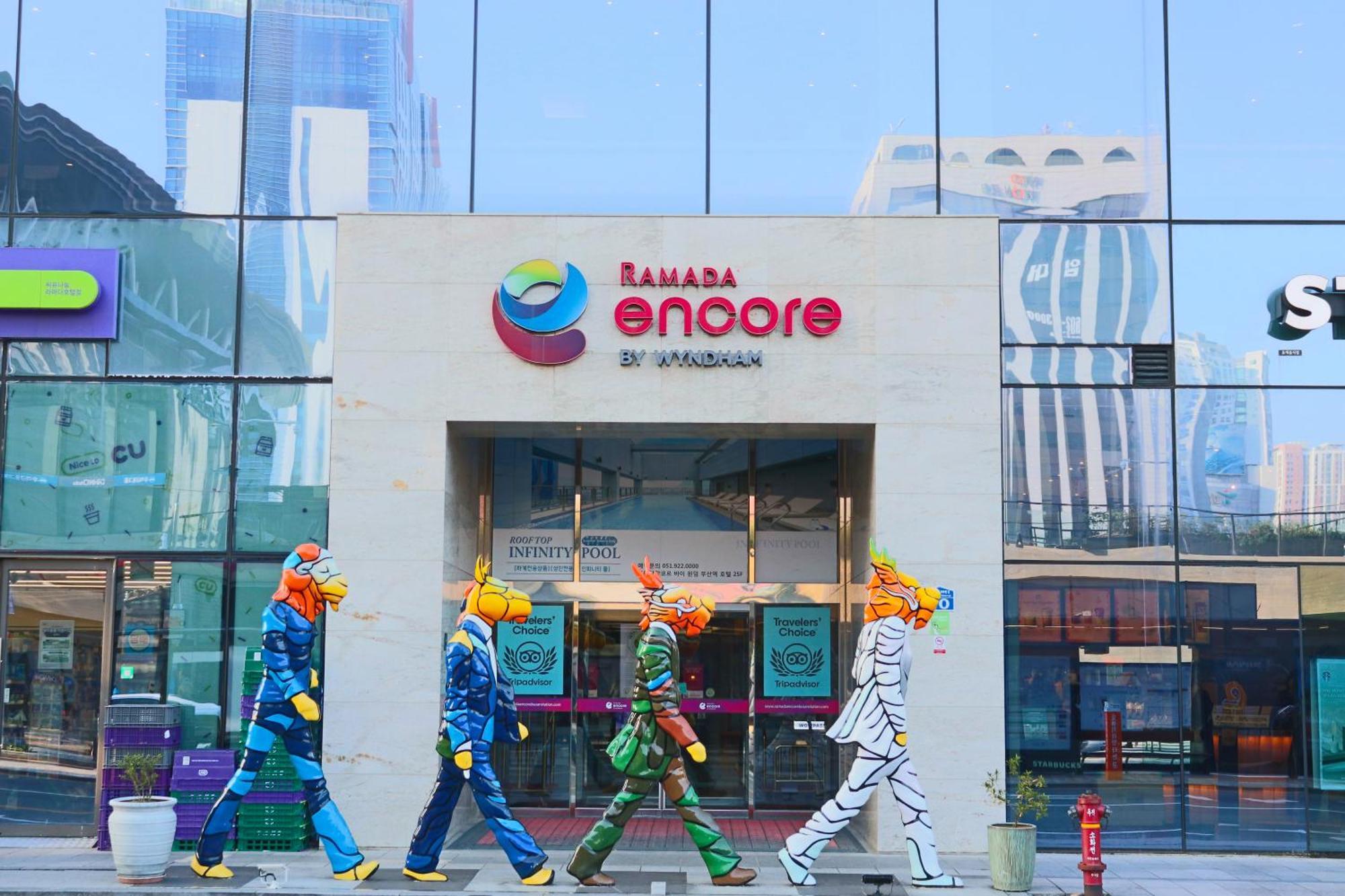 Ramada Encore By Wyndham Busan Station Exterior foto