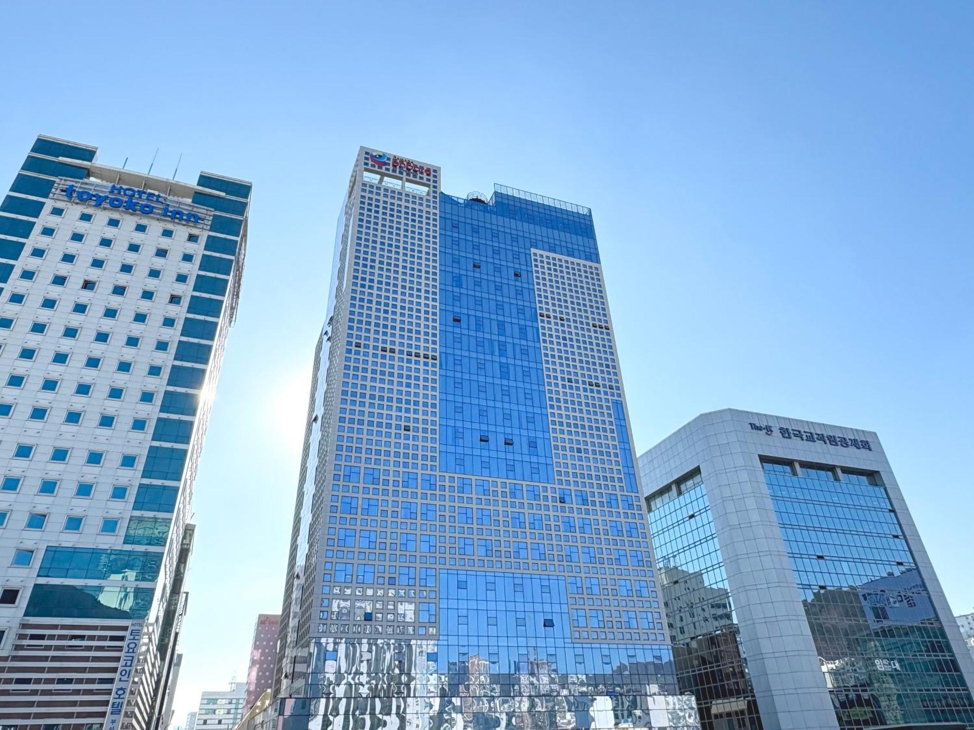Ramada Encore By Wyndham Busan Station Exterior foto