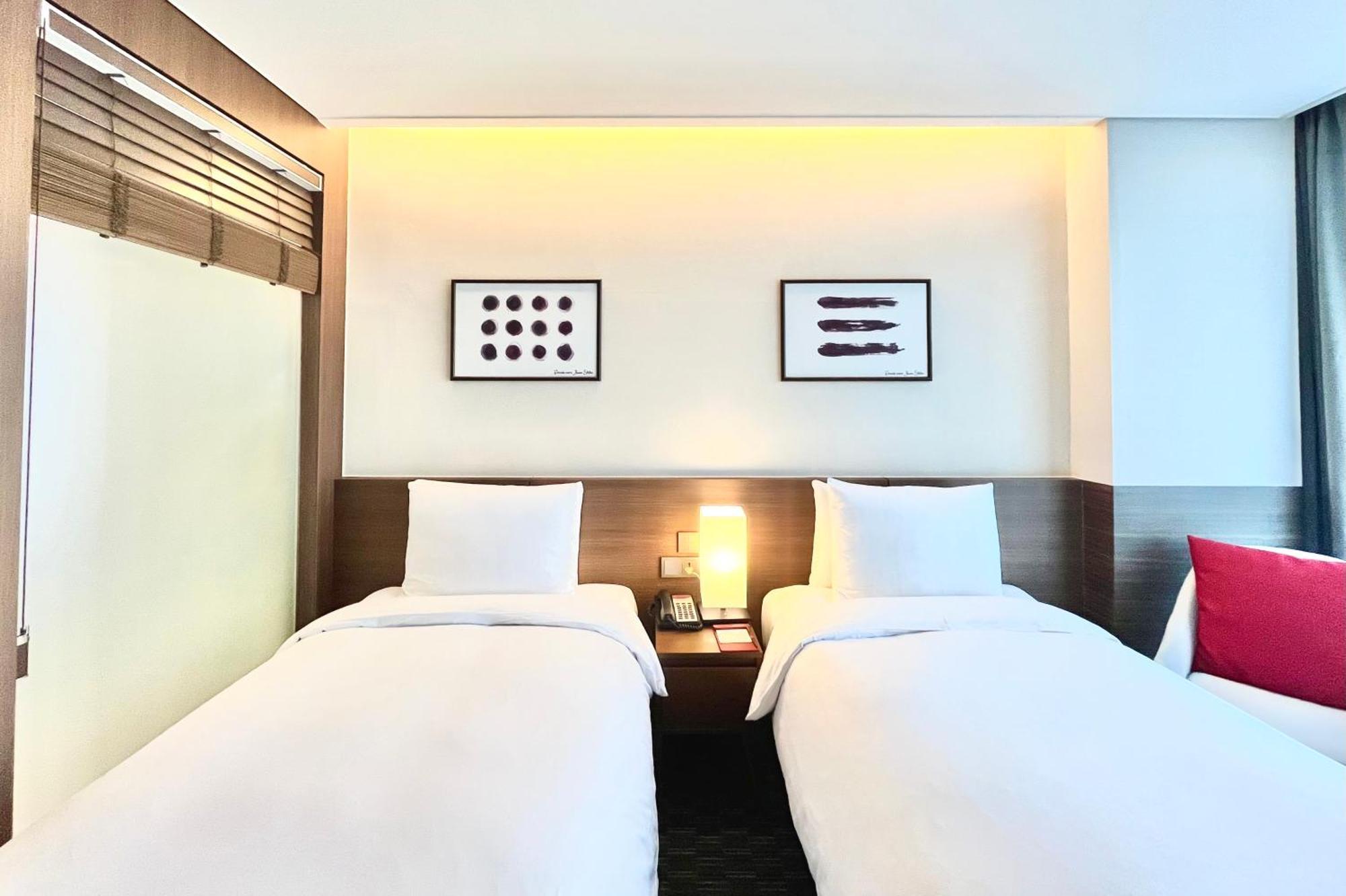 Ramada Encore By Wyndham Busan Station Exterior foto